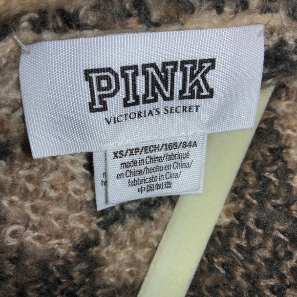 Pink Victoria's Secret leopard print Sweater Sz XS V back Cropped  reversible - Picture 3 of 4
